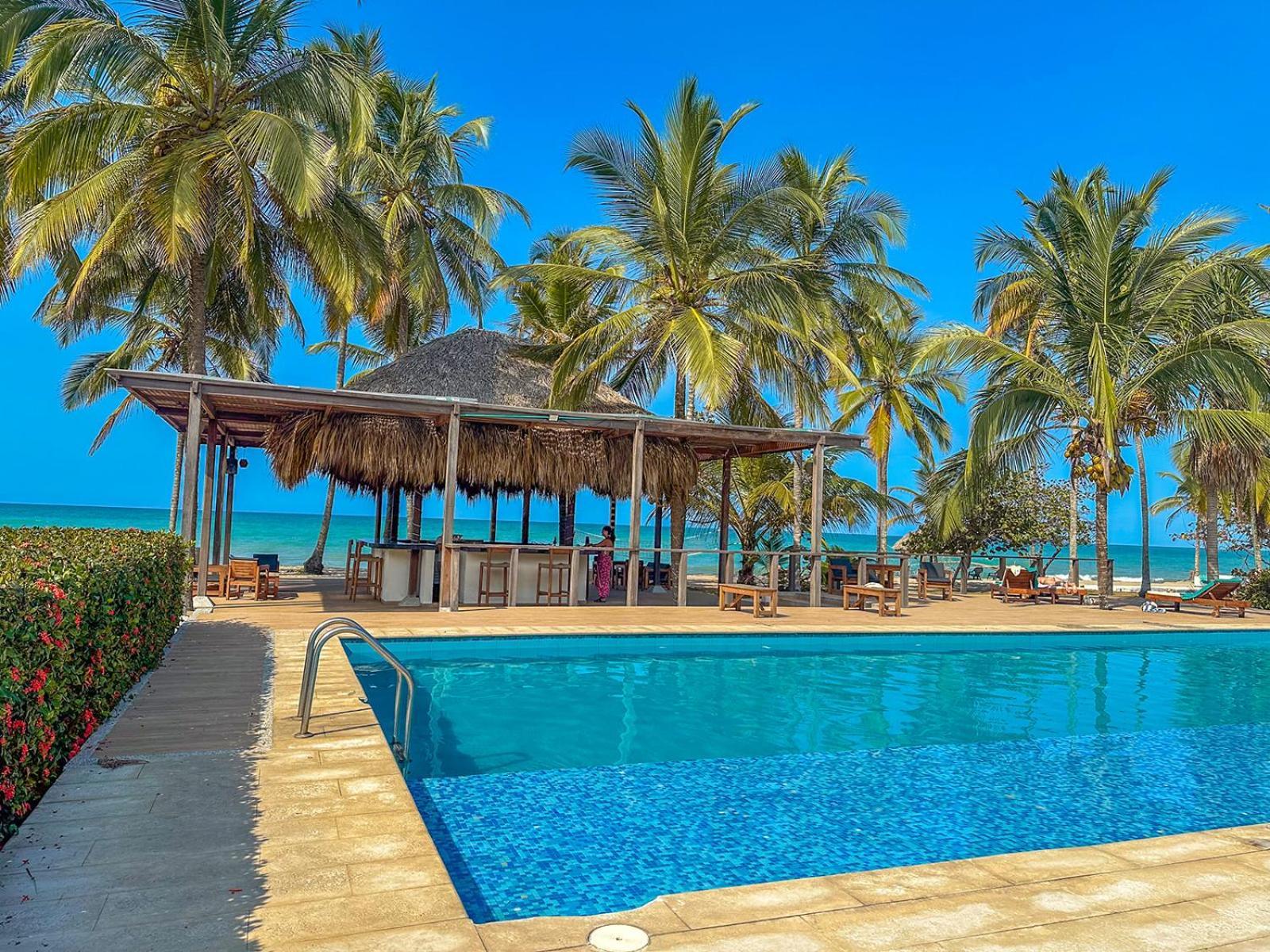 Huku Beach Hostel Паломино Экстерьер фото
